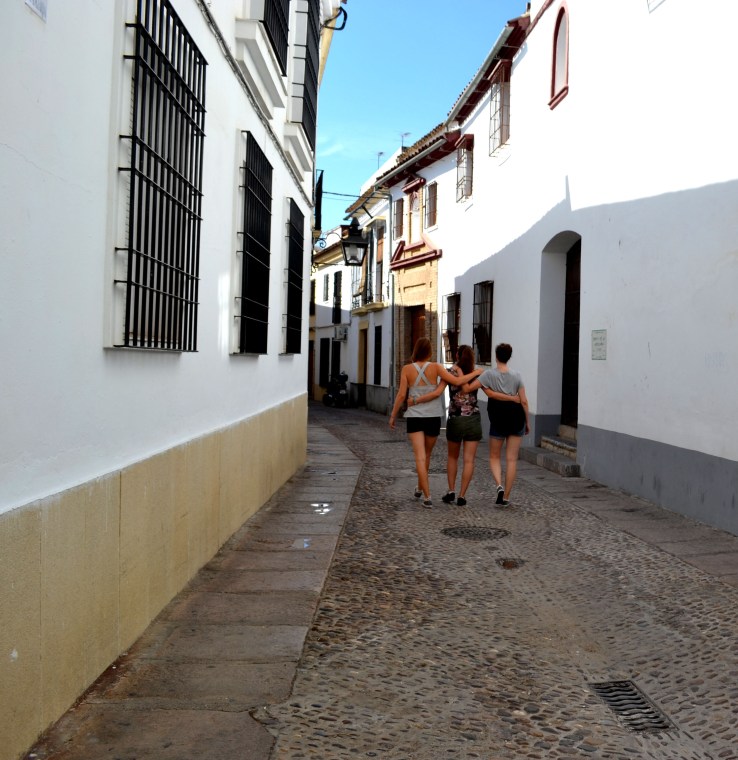 cousins walking from behind.jpg